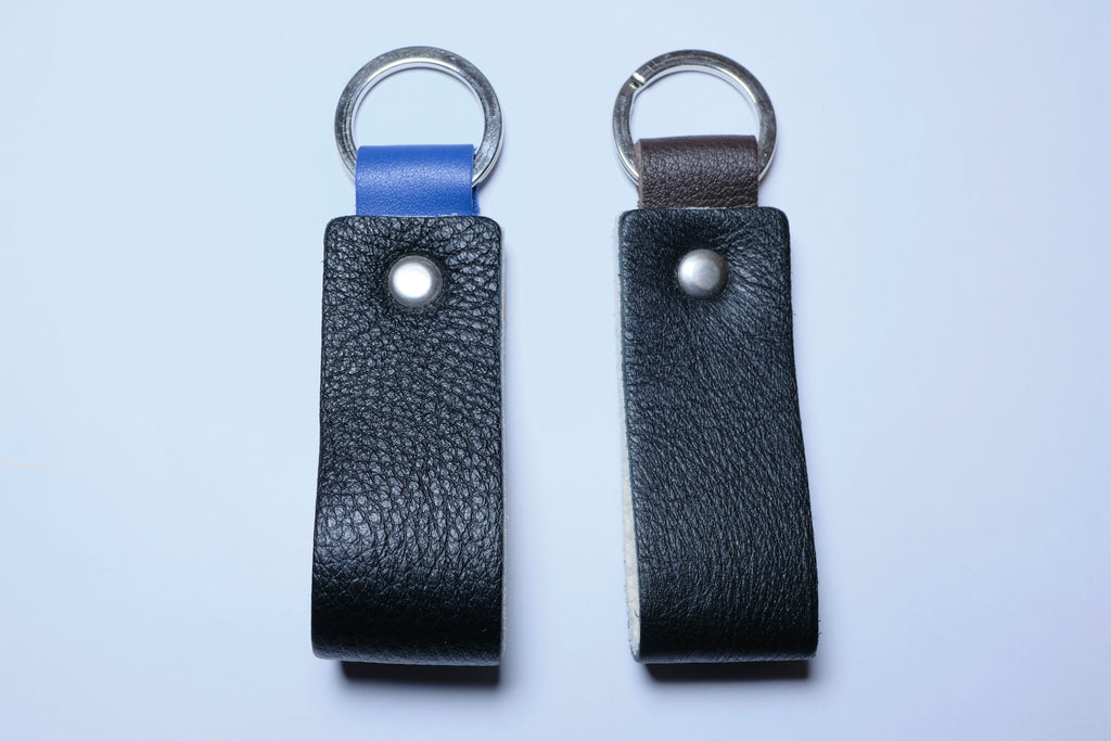 Nero Wallet - Cool Leather Keychain for Men and Women - Key Holder - Key Organizer - Double Colors Leather - Set of 2 - Random Colors - minimalist mens wallet