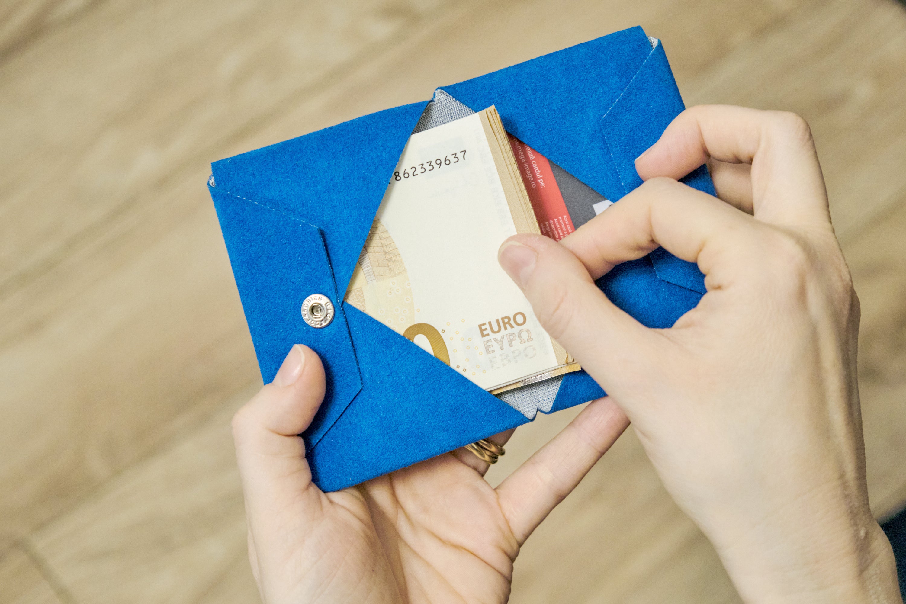 Minimalist Bifold Wallet - Alcantara Wallet for Men and Women - Leather Mens Wallets - minimalist mens wallet