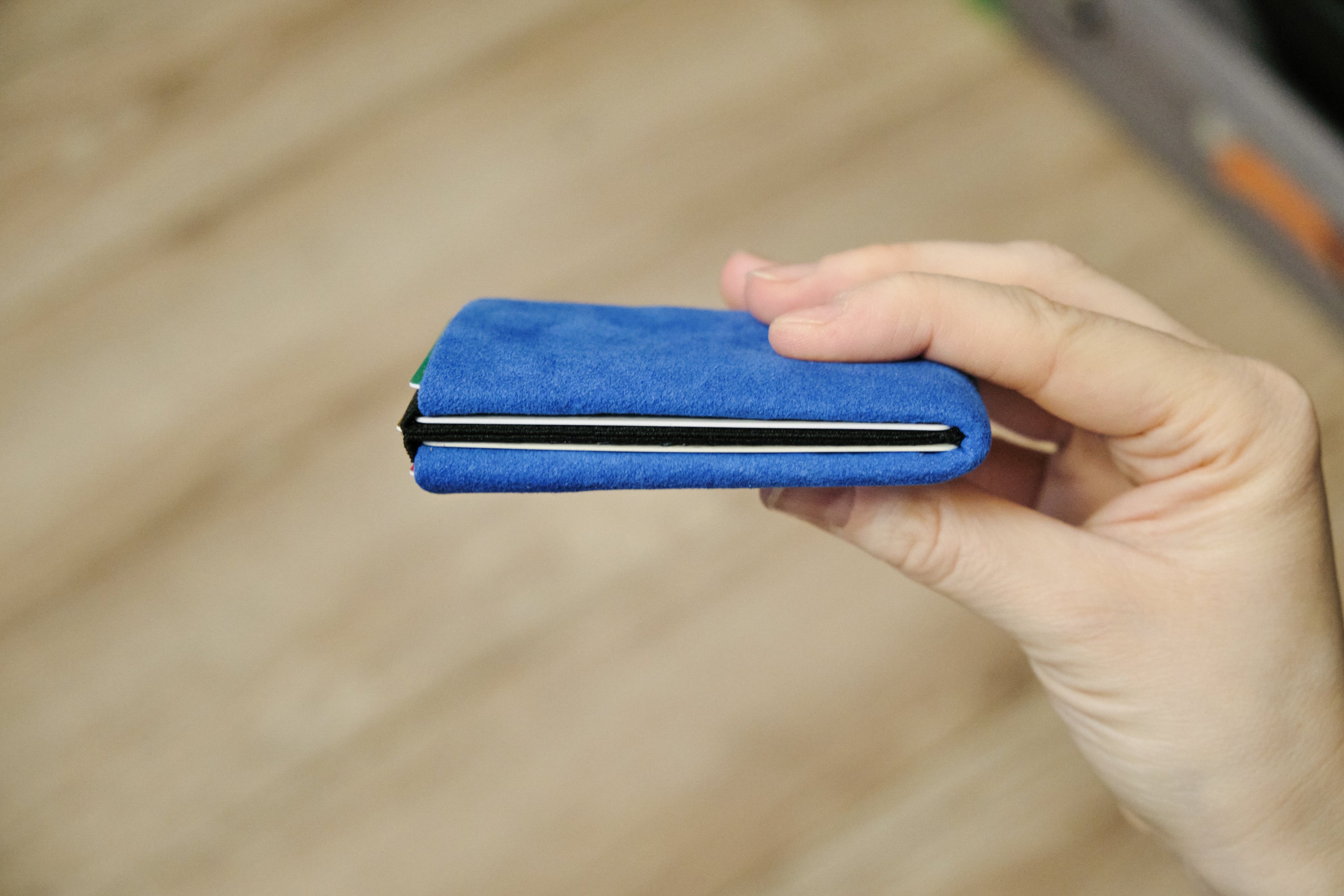 Alcantara Minimalist Wallet: The Ultimate Combination of Luxury and Utility - Men Wallet - RFID Wallet - Blu Ocean - minimalist mens wallet