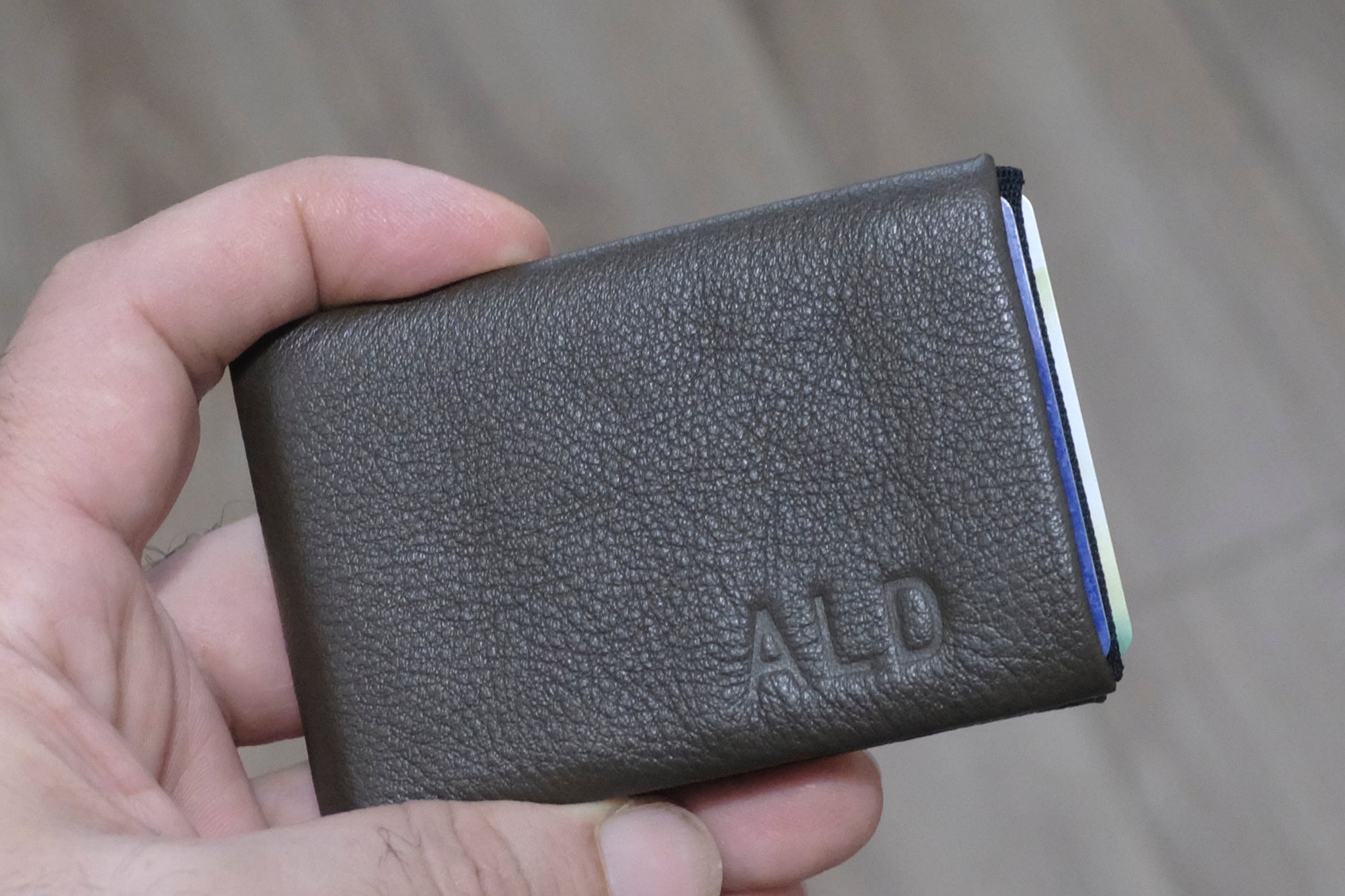 NeroWallet - The Best Minimalist Wallet for Men Who Demand Quality -  RFID protection 4 +1 - minimalist mens wallet