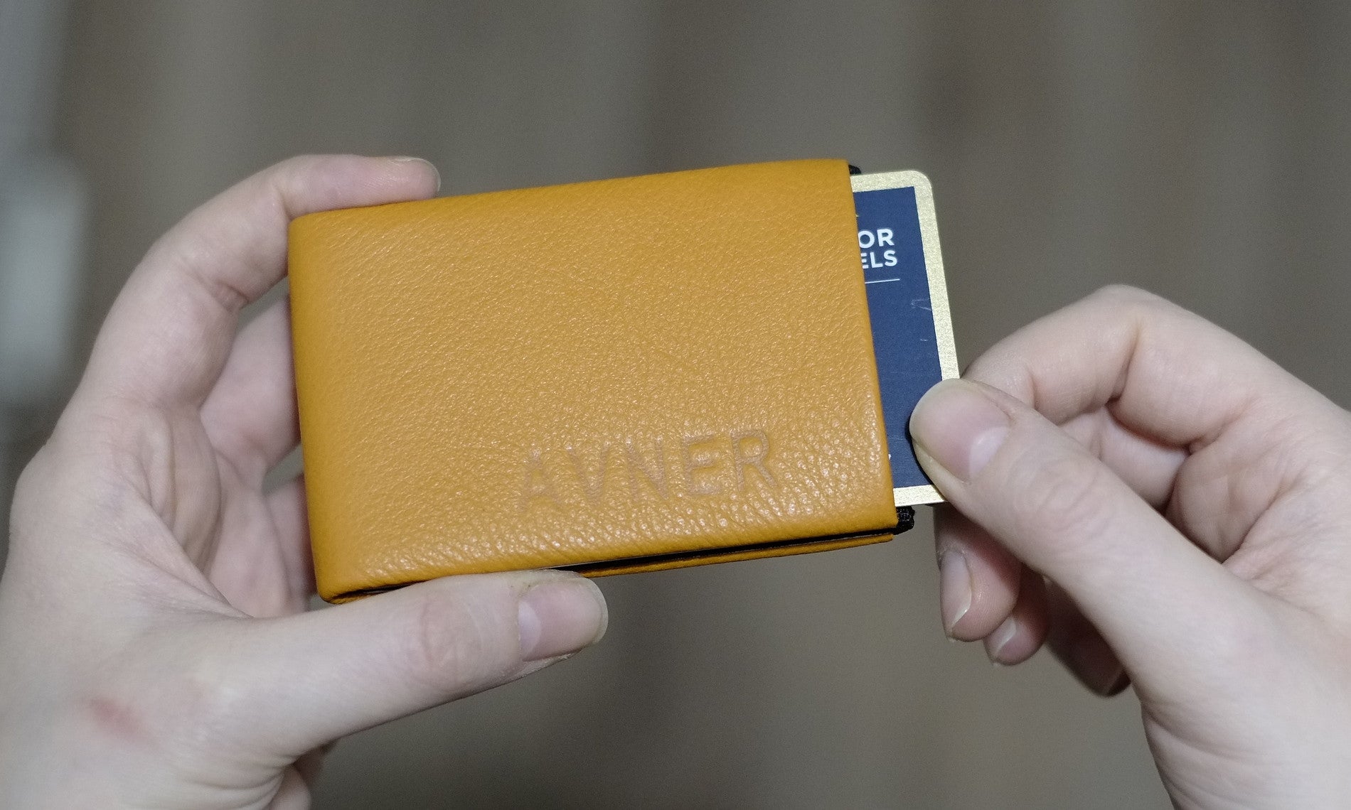 Slim and Stylish: Mens Wallets - Minimalist Wallet Collection - RFID protection 3 +2 - minimalist mens wallet