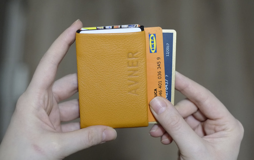 Slim and Stylish: Mens Wallets - Minimalist Wallet Collection - RFID protection 3 +2 - minimalist mens wallet
